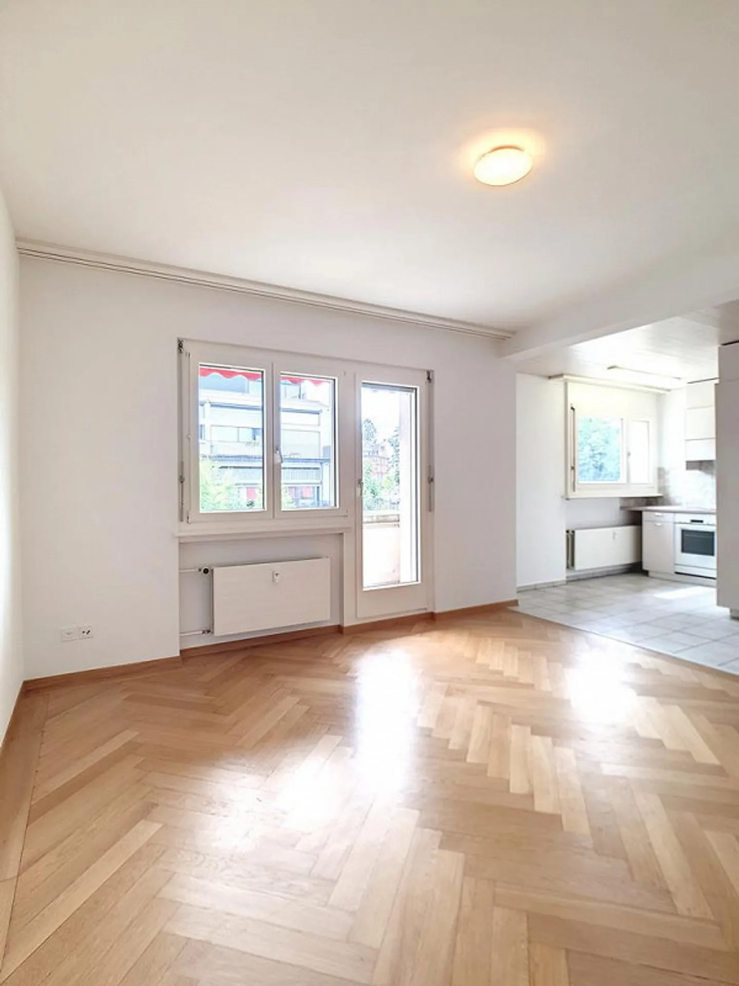 Charming 1-room apartment for rent until 31.01.2028 - Photo 1 of 6