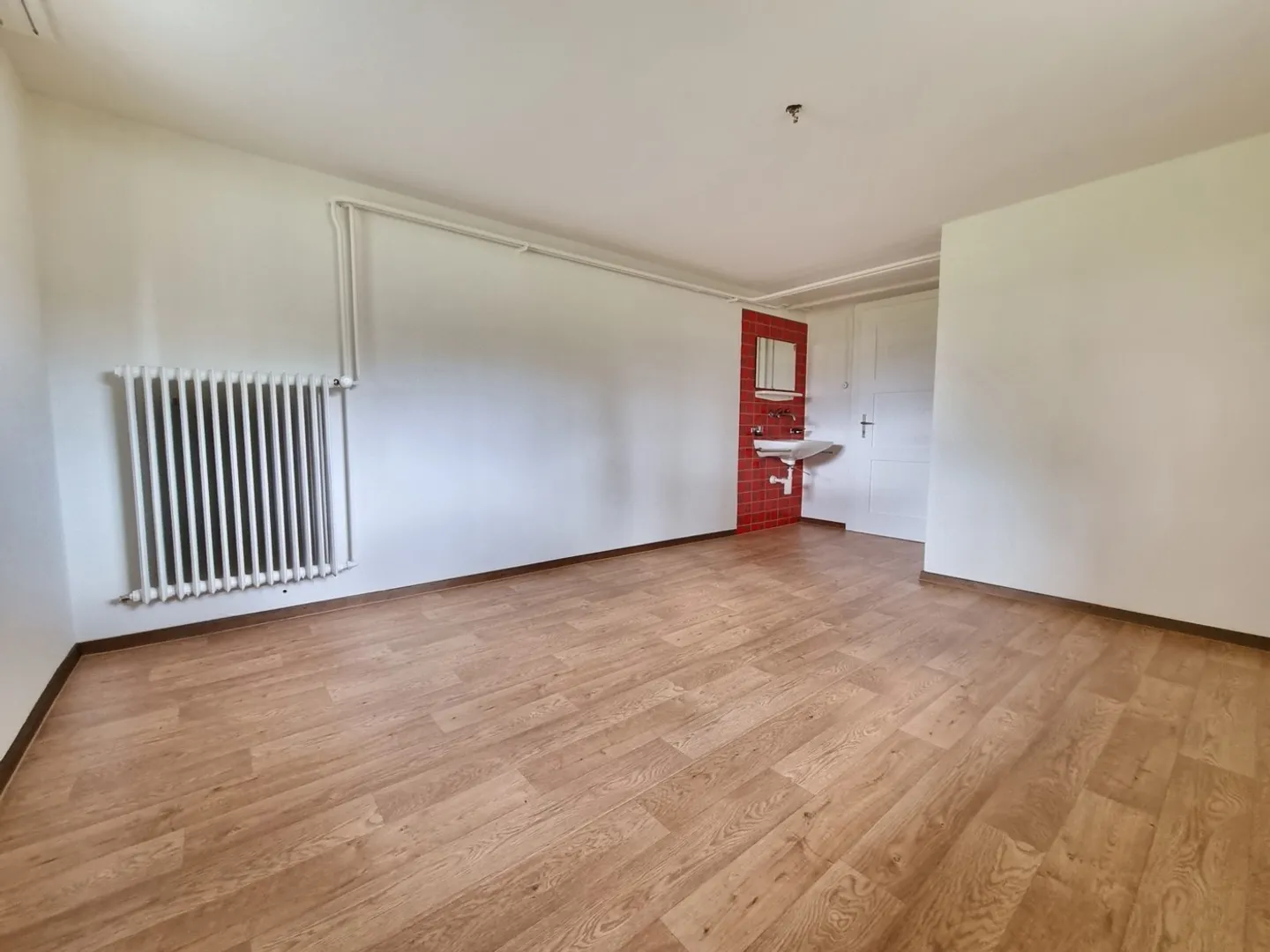 Atelier/espace de stockage avec WC - Photo 4 sur 7