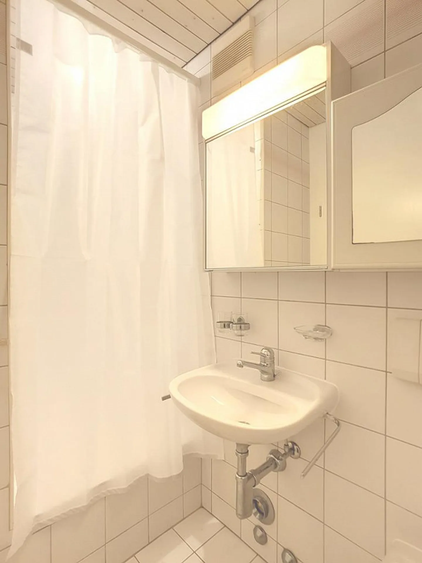 Charming 1-room apartment for rent until 31.01.2028 - Photo 5 of 6