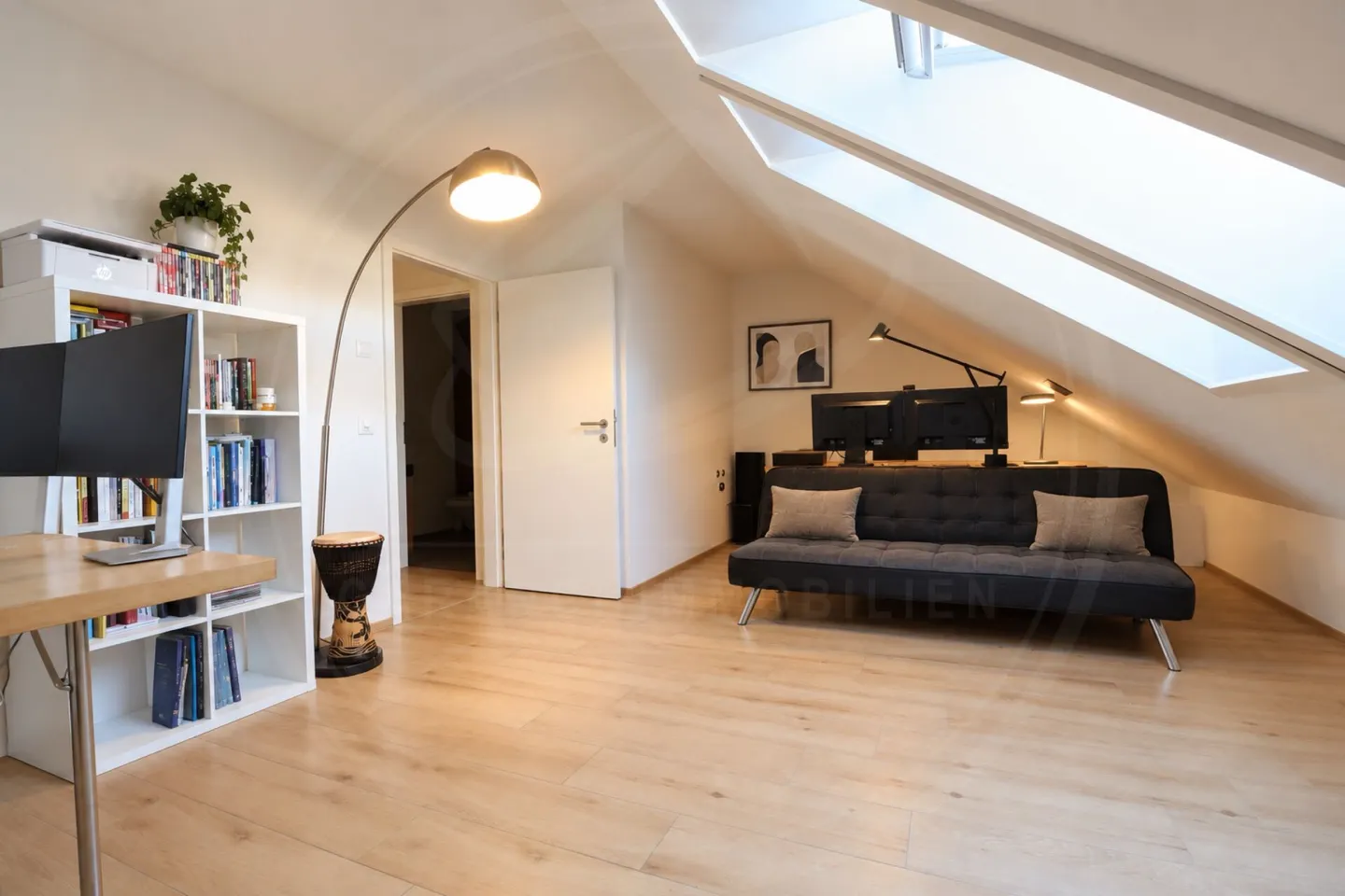 Casa a schiera moderna di 6½ stanze con vista sulla natura - Foto 8 di 12