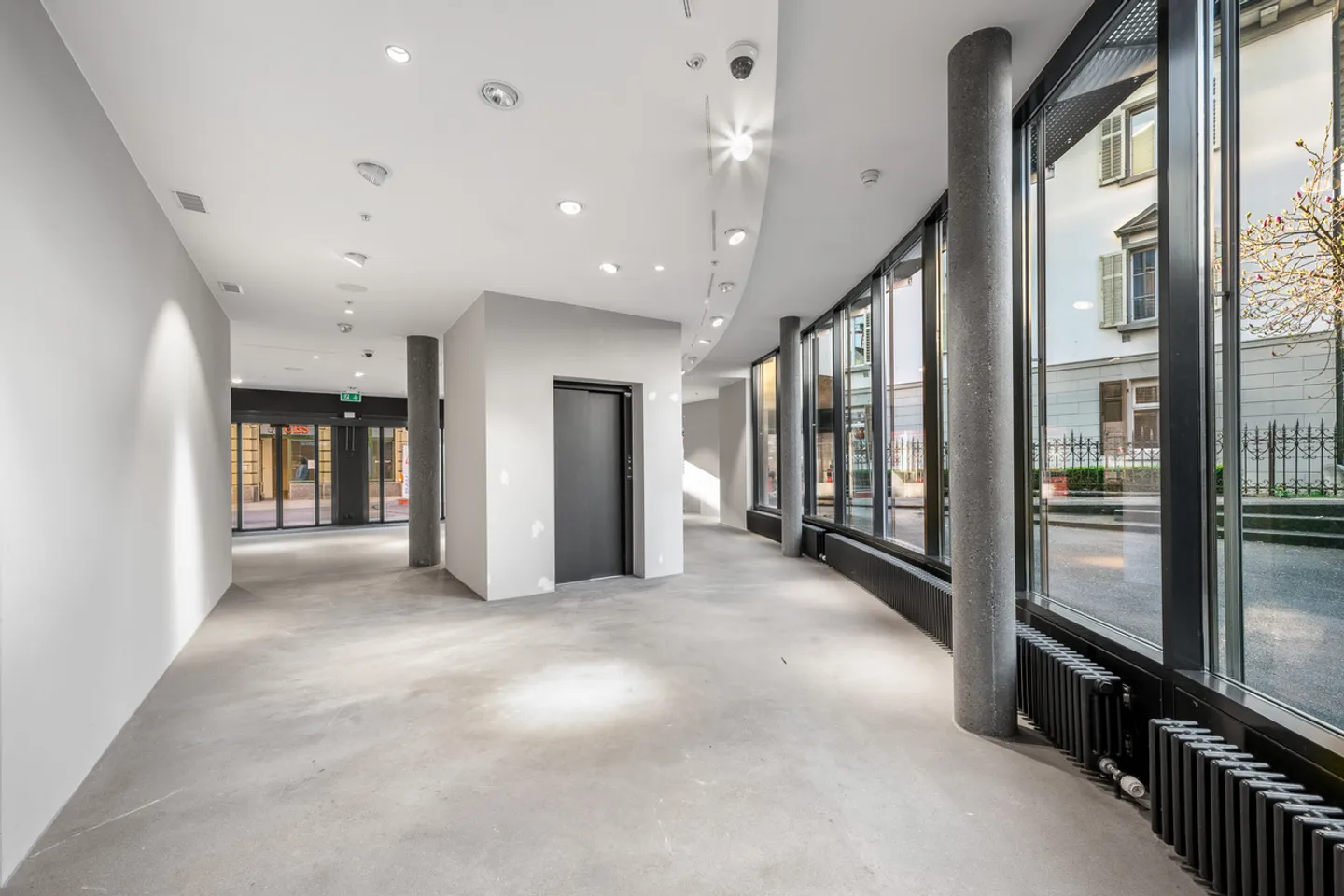 Beste Retail Lage in Baden - Foto 3 von 11