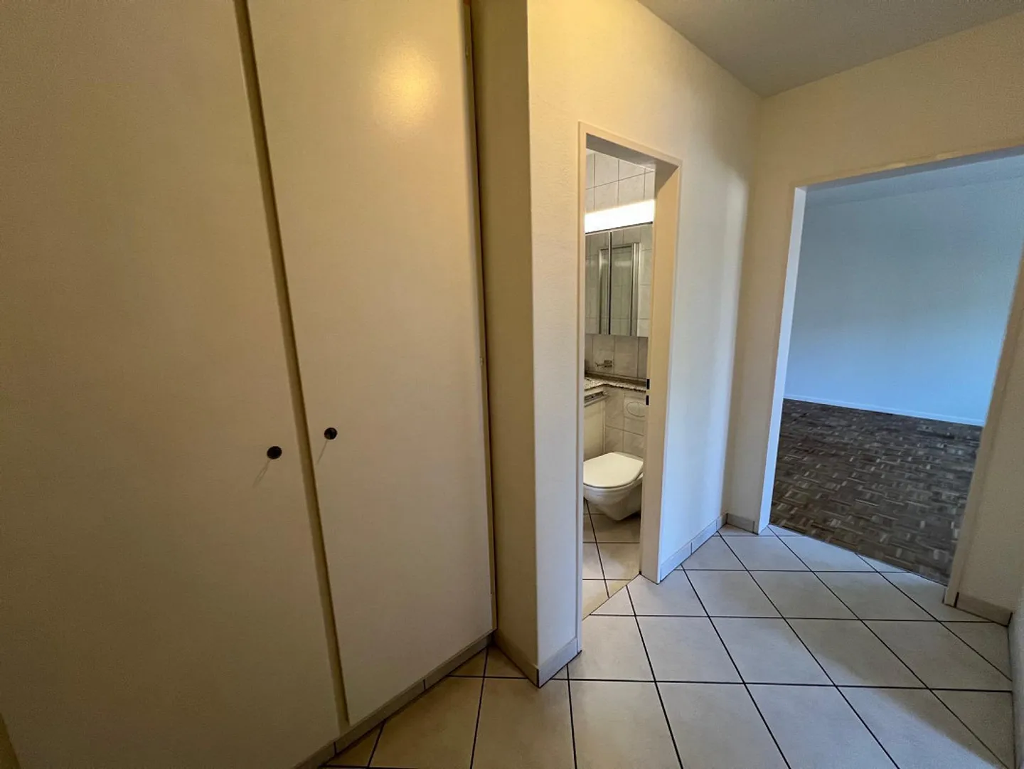 Charmante Wohnung mit Balkon - Foto 7 von 9