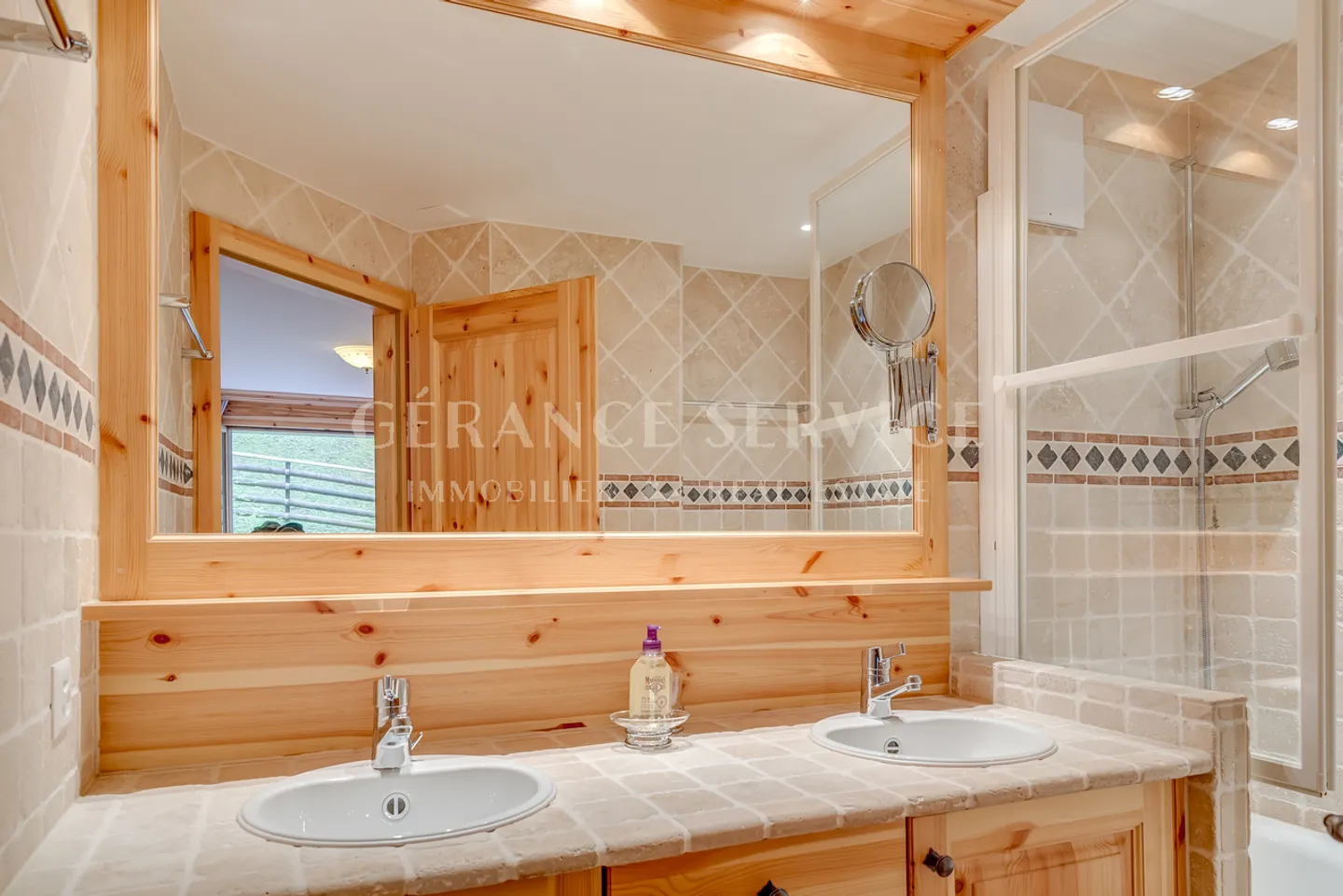 3.5P - Rhodonite 12B - Year-round rental starting July 1st - Photo 6 of 14