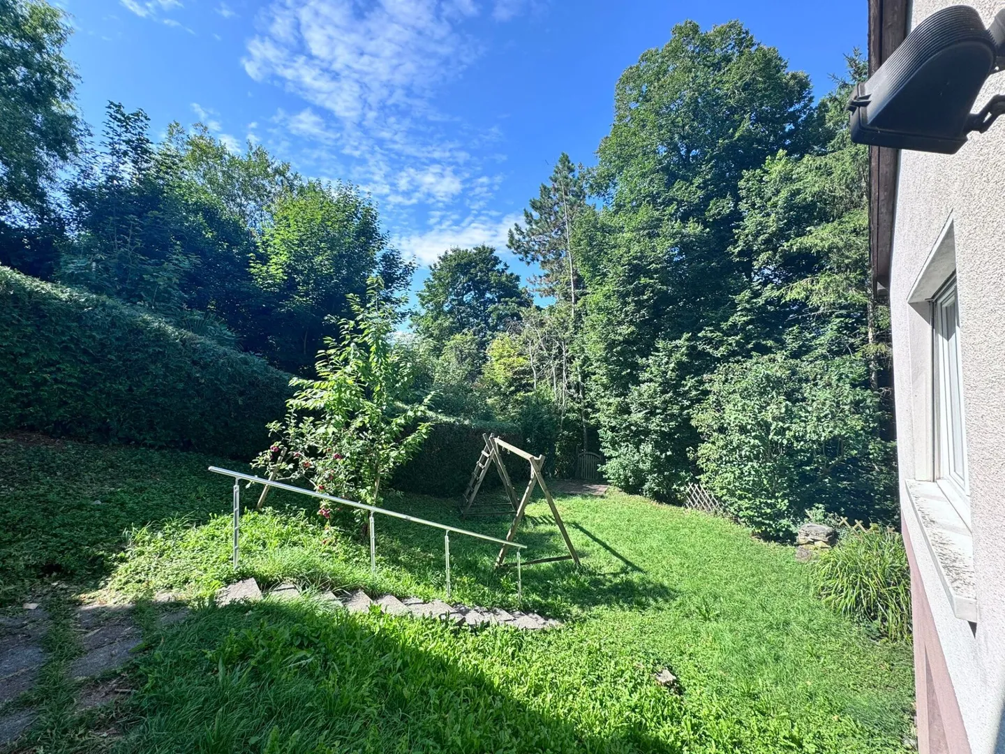 Casa unifamiliare indipendente con 5,5 stanze, estensione, garage e grande giardino - Foto 10 di 38