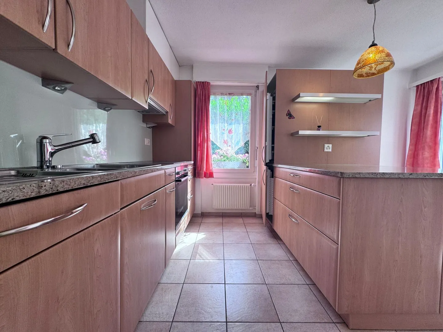 Casa unifamiliare indipendente con 5,5 stanze, estensione, garage e grande giardino - Foto 17 di 38