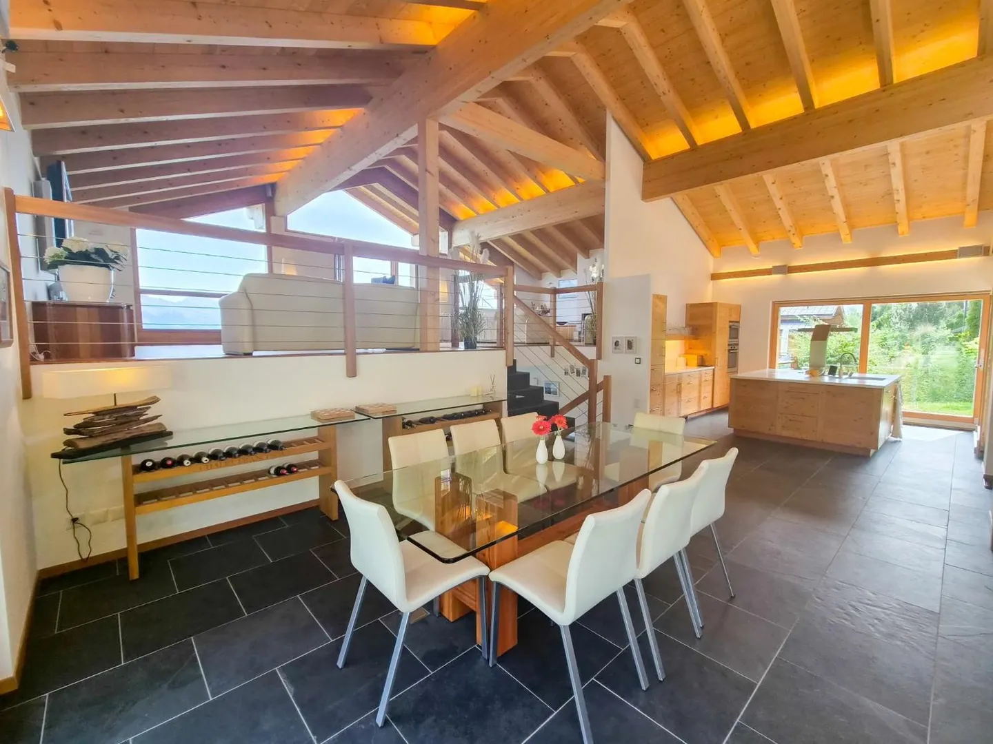 Chalet eccezionale ai margini del bisse e vicino alle piste da sci! - Foto 4 di 13