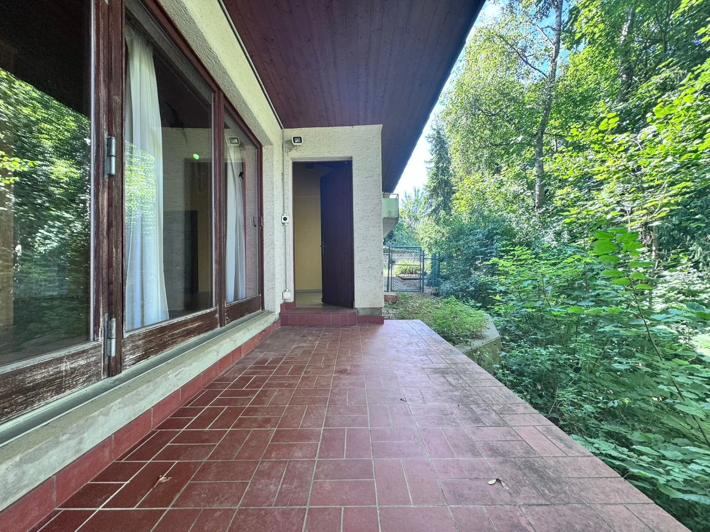 Casa unifamiliare indipendente con 5,5 stanze, estensione, garage e grande giardino - Foto 32 di 38