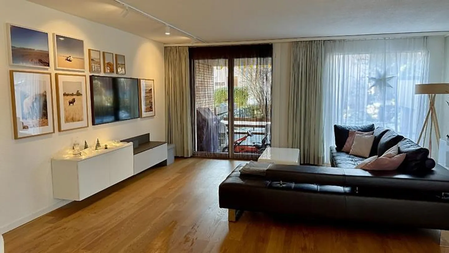 CASA 5½ STANZE A WINTERTHUR - OBERWINTERTHUR, ARREDATA, TEMPORANEA - Foto 4 di 10