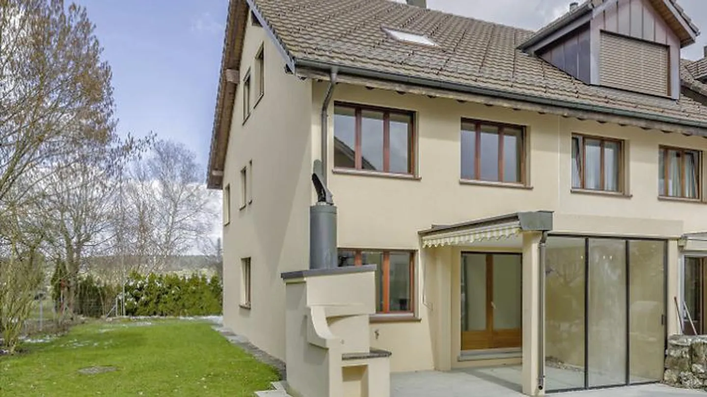 CASA 5½ STANZE A WINTERTHUR - OBERWINTERTHUR, ARREDATA, TEMPORANEA - Foto 1 di 10