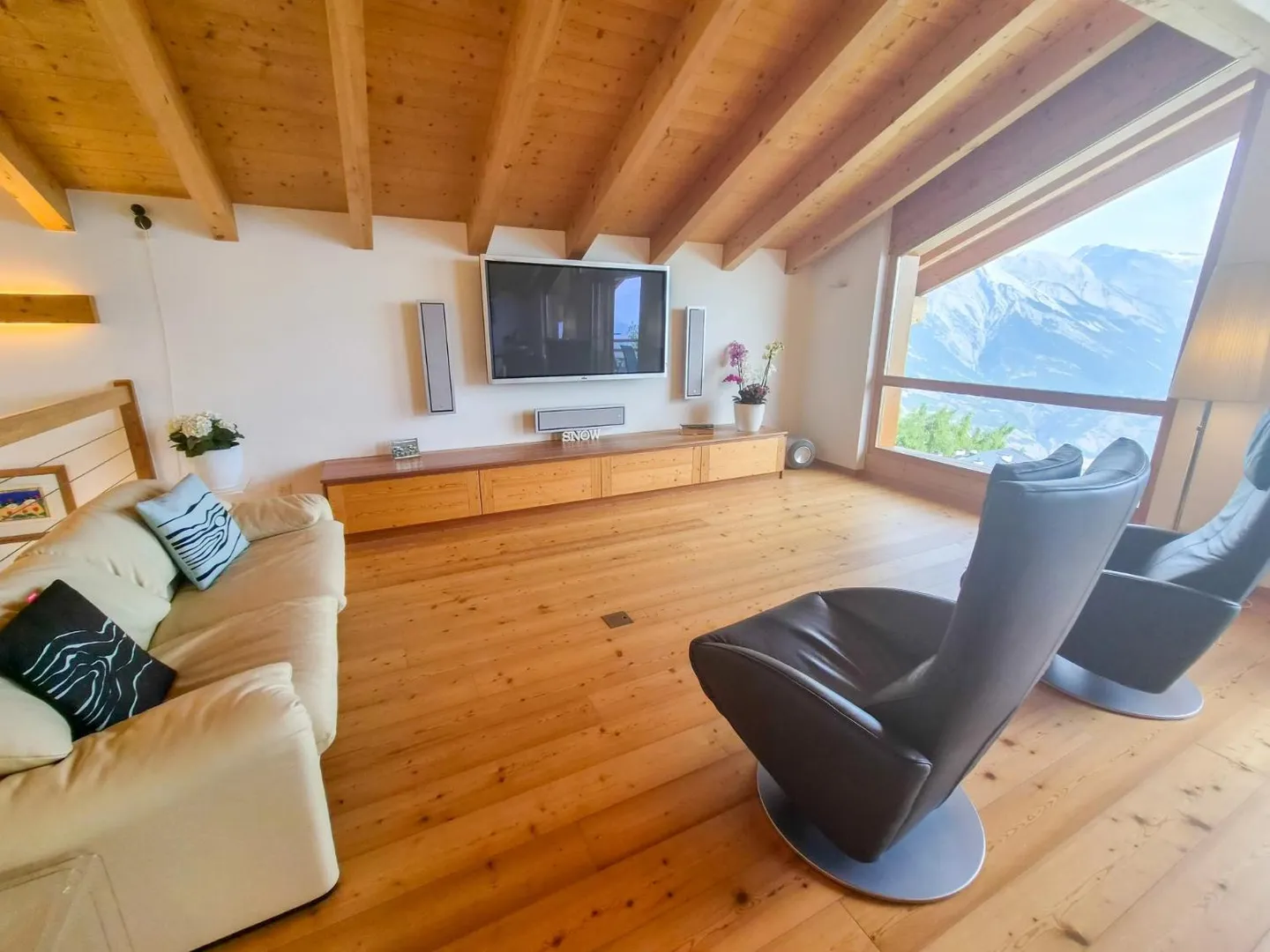 Chalet eccezionale ai margini del bisse e vicino alle piste da sci! - Foto 10 di 13