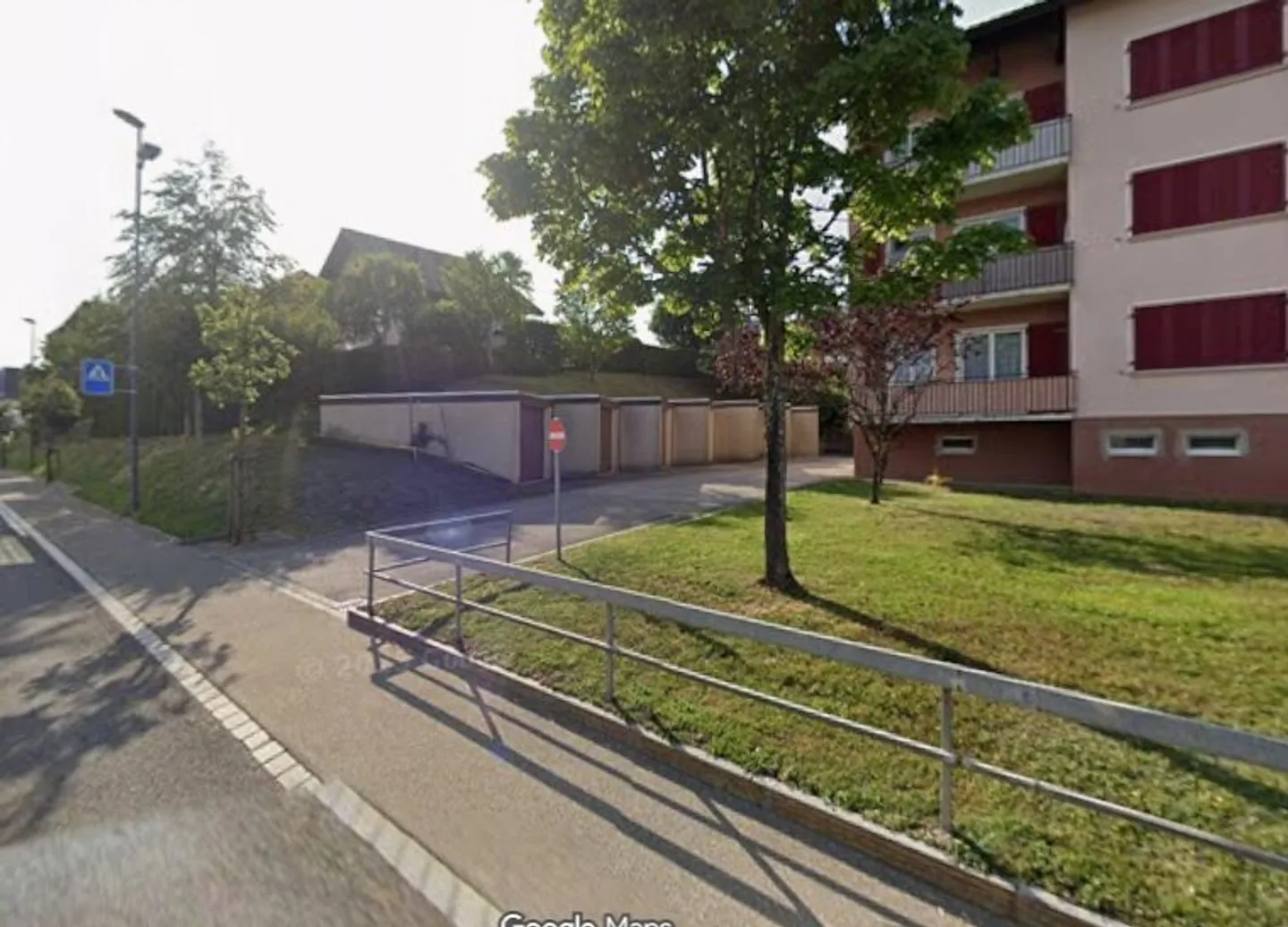 Garage individuel - Photo 1 sur 2