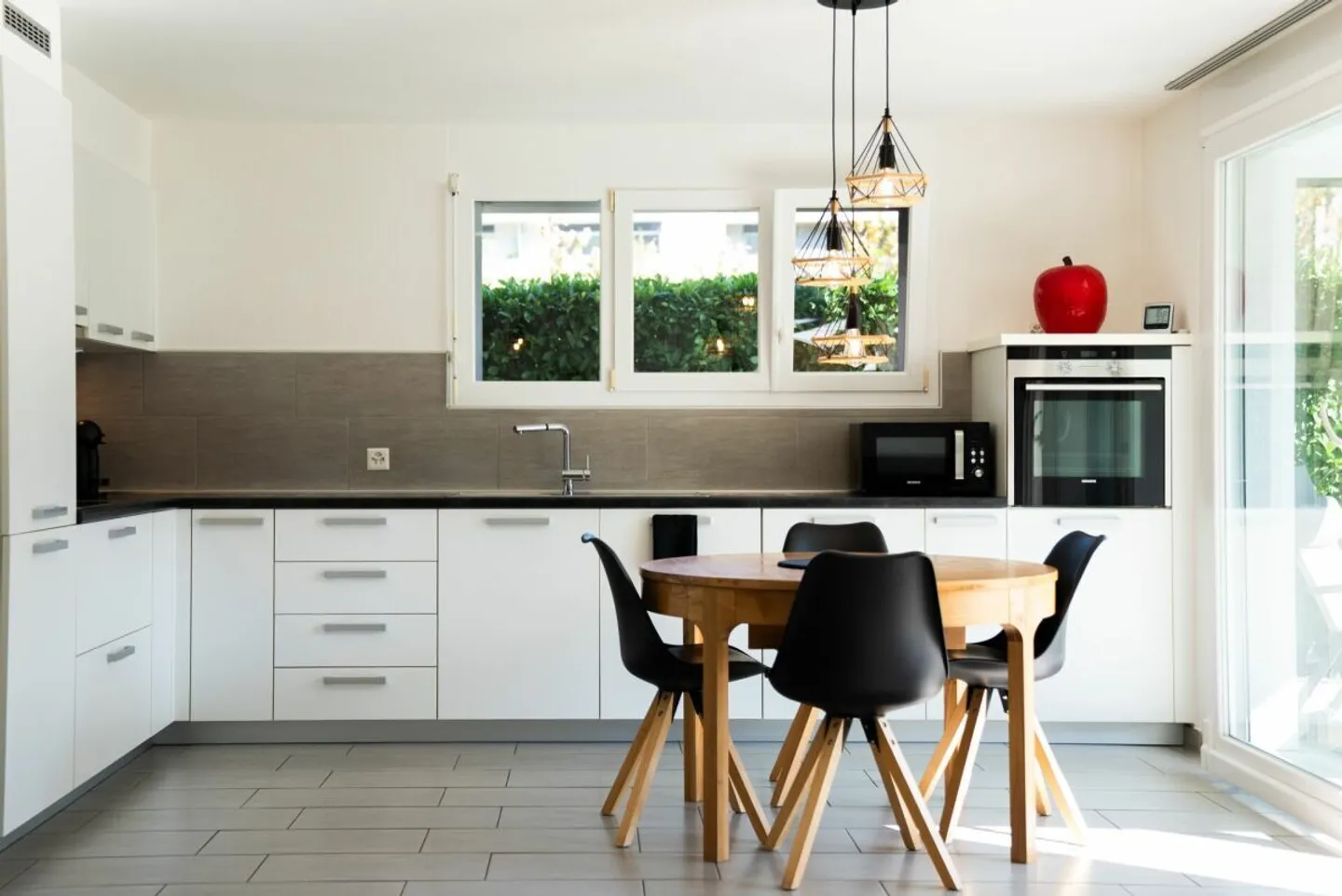 Bellissima casa a schiera 3.5 camere - Foto 1 di 12