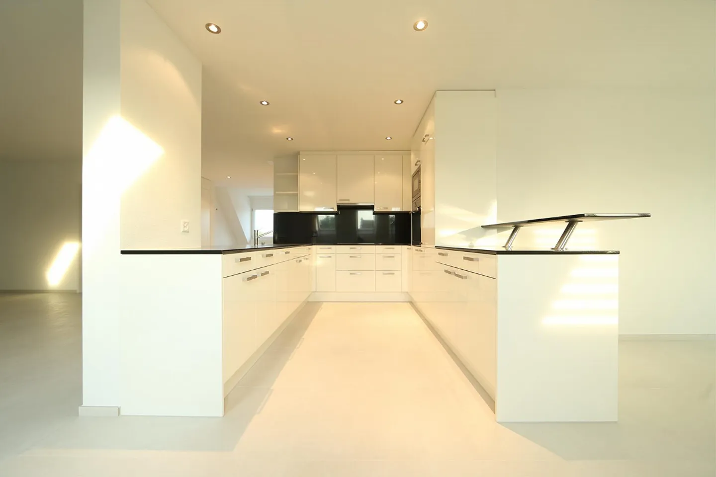 Vie de luxe sur 232 m2, maisonette en attique de 5,5 pièces - Photo 6 sur 12