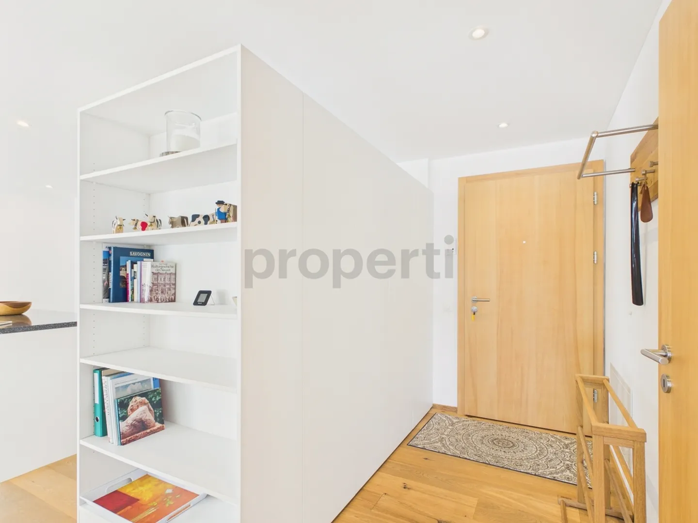 Moderne Wohnung mit sonnigem Balkon - Foto 9 von 12