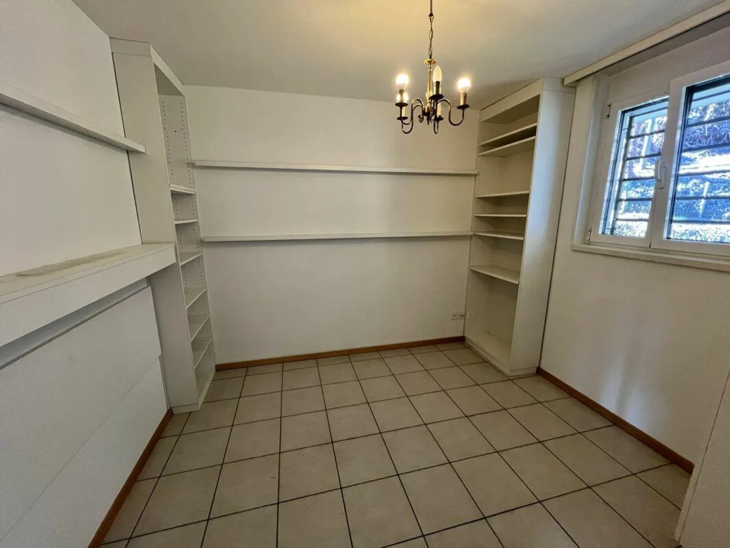 Appartement avec 4,5 pièces et une belle vue sur le lac - Photo 17 sur 20