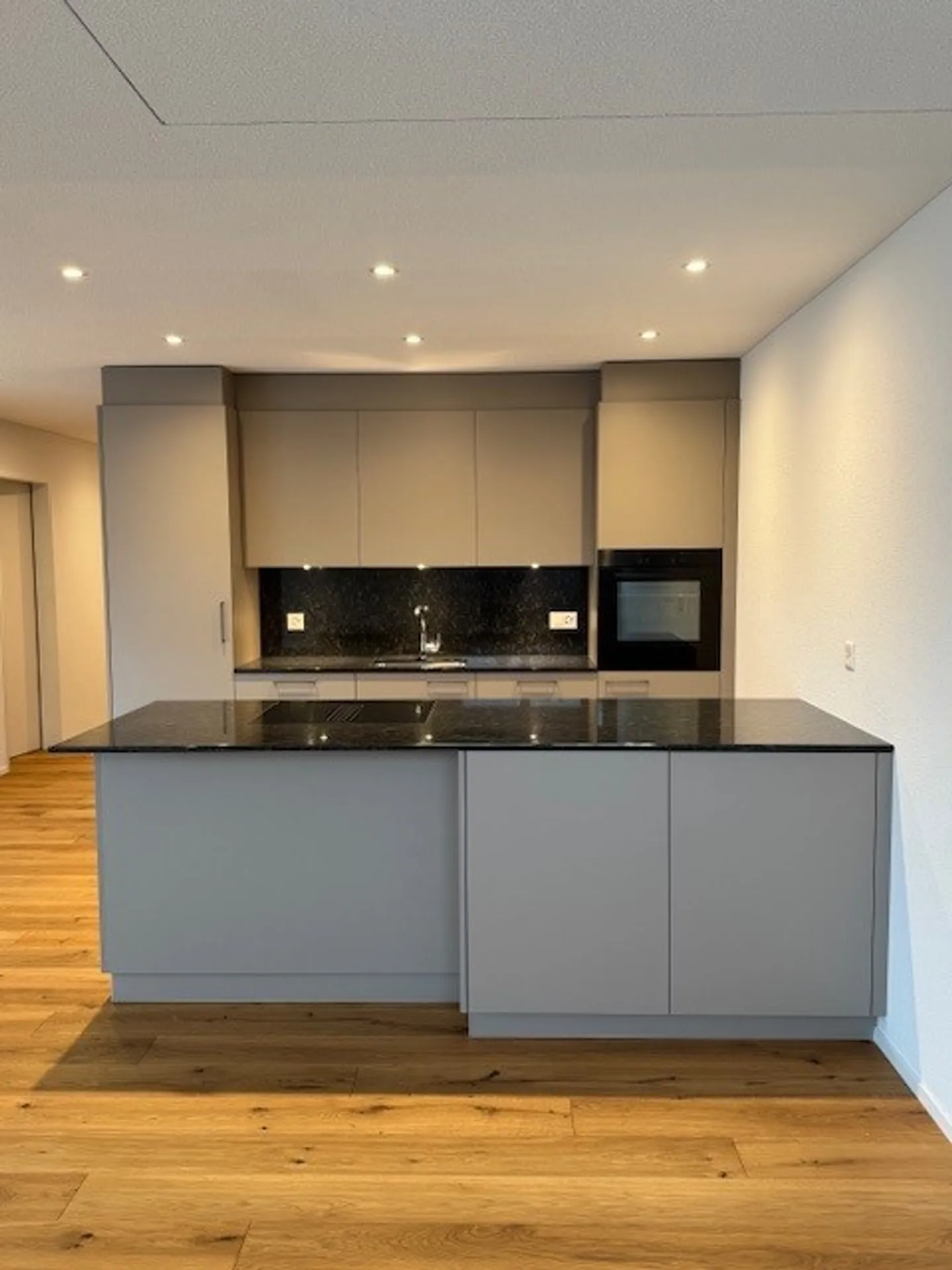 Modern 4.5-room apartment in new building! - Photo 5 of 12