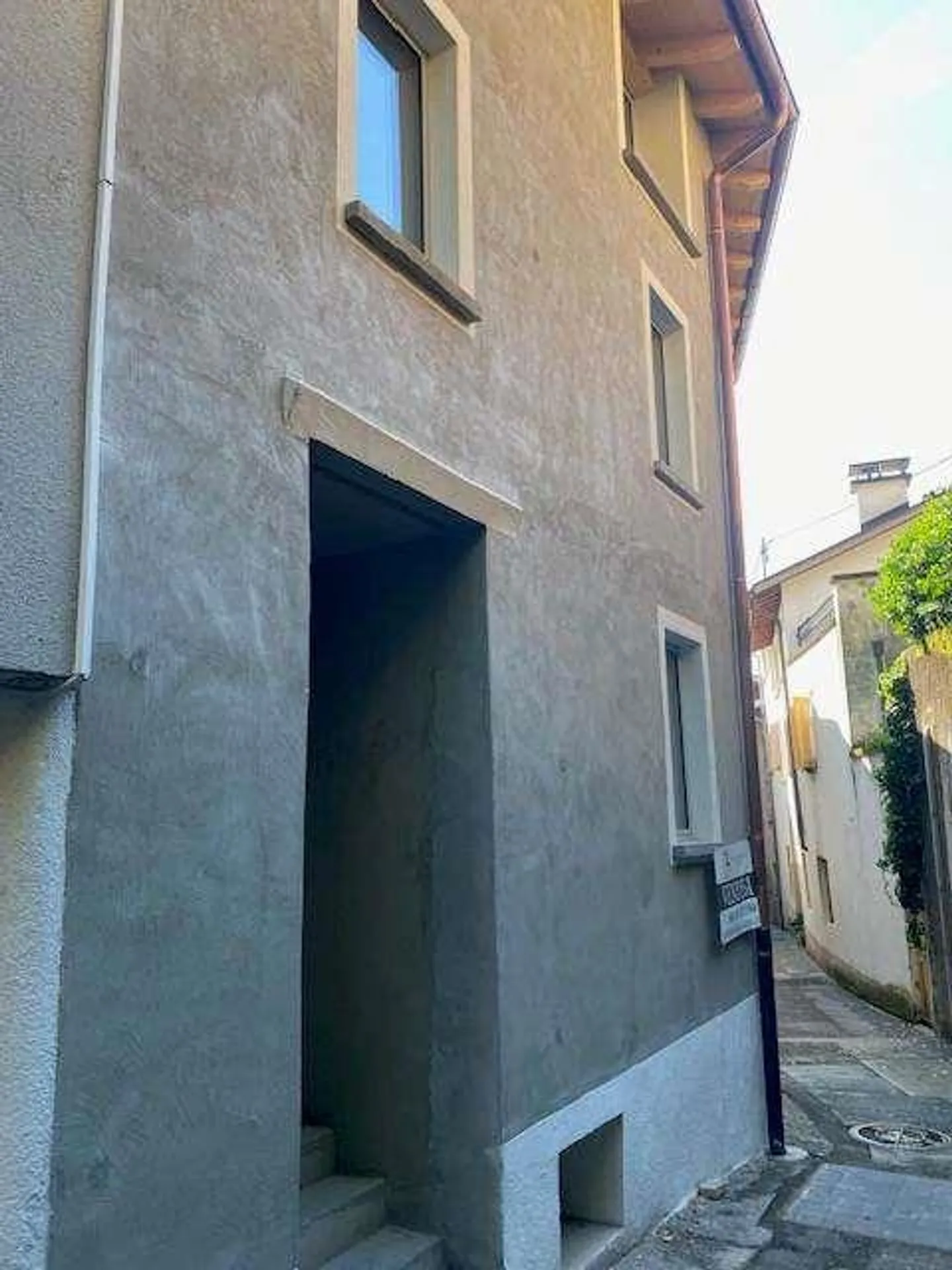Riva San Vitale Bequeme Wohnung - Foto 1 von 13