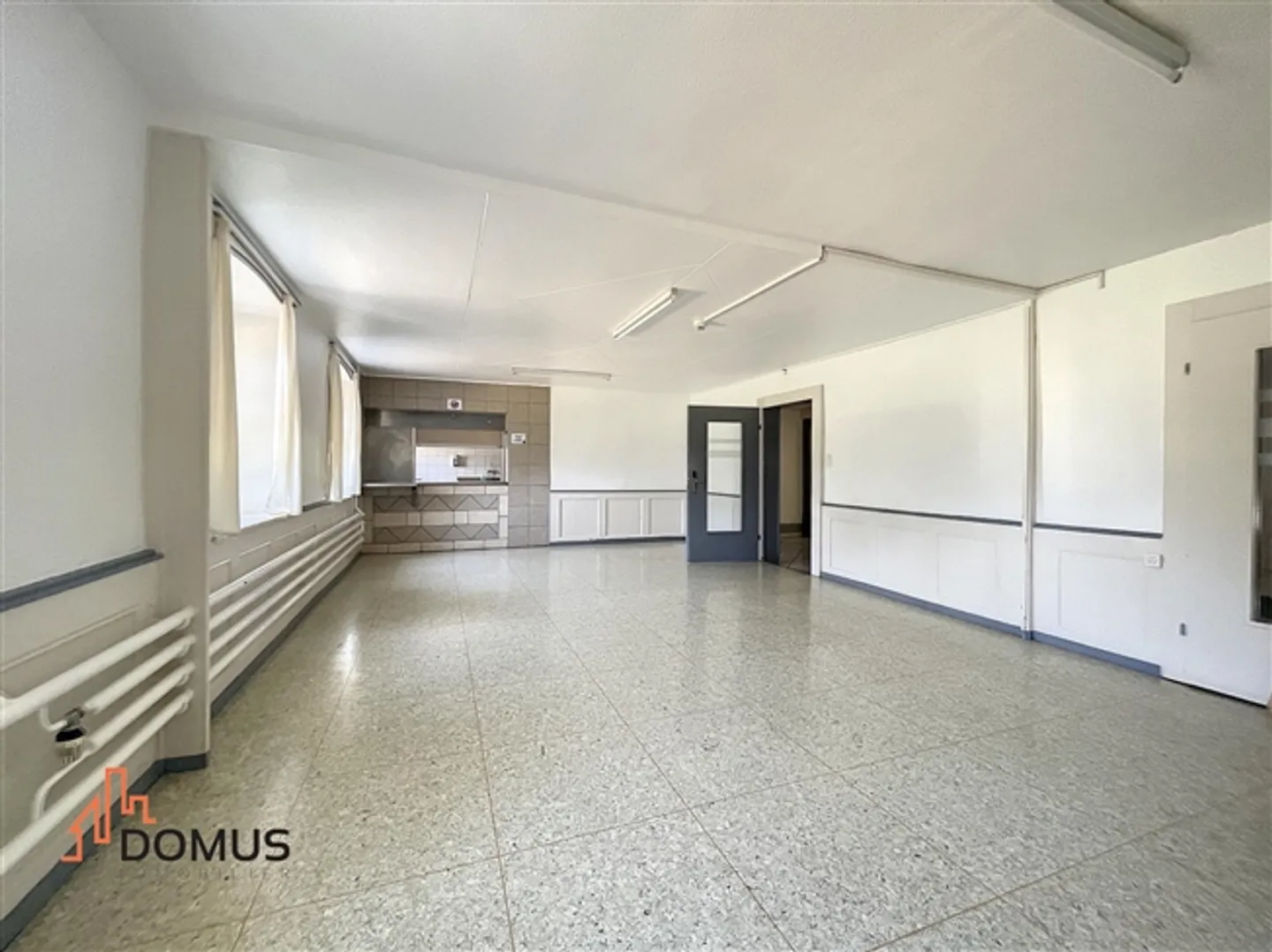 Historical property from 1823 in an extraordinary natural environment - Photo 10 of 13