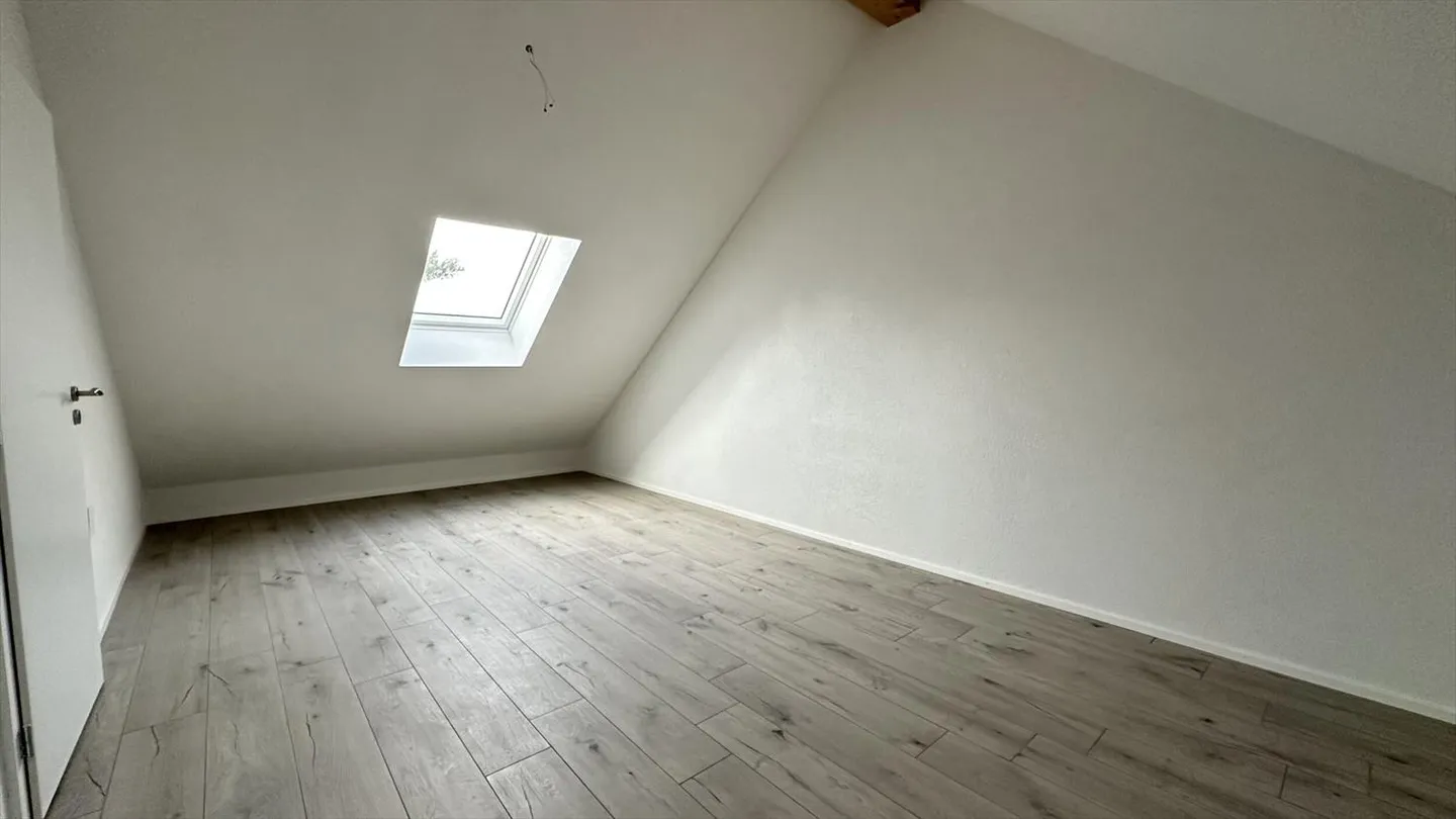 Apartment for rent - Photo 9 of 13