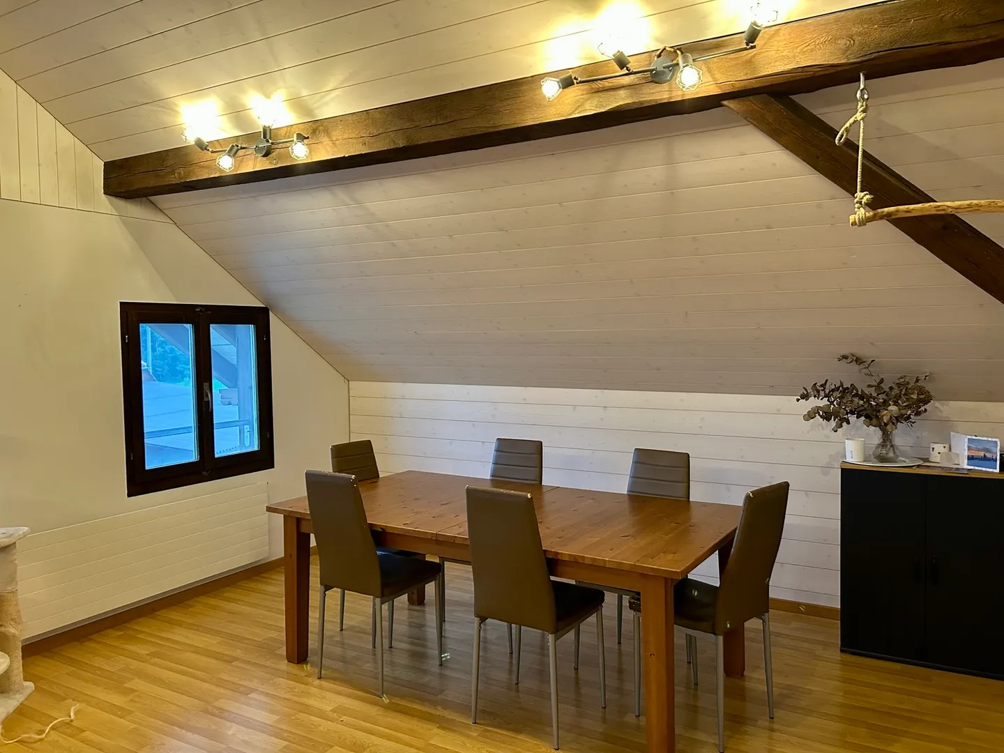 5 ZI-WOHNUNG IN GURZELEN (BE), MÖBLIERT, TEMPORÄR - Foto 2 von 10
