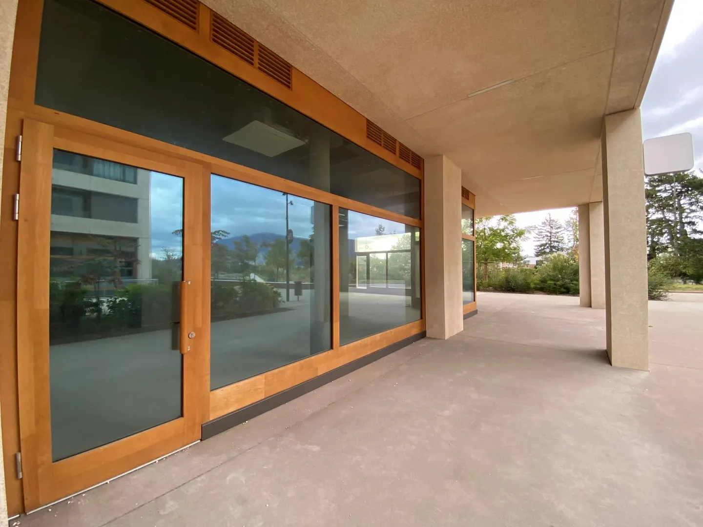 Geschäft mieten - Foto 3 von 10