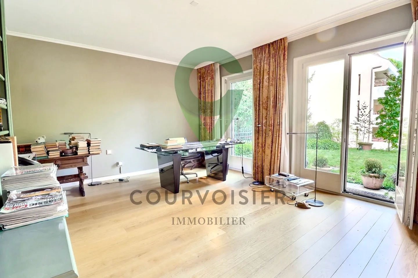 Exceptional property in the heart of Pully, enhanced by a beautiful garden - Photo 6 of 10