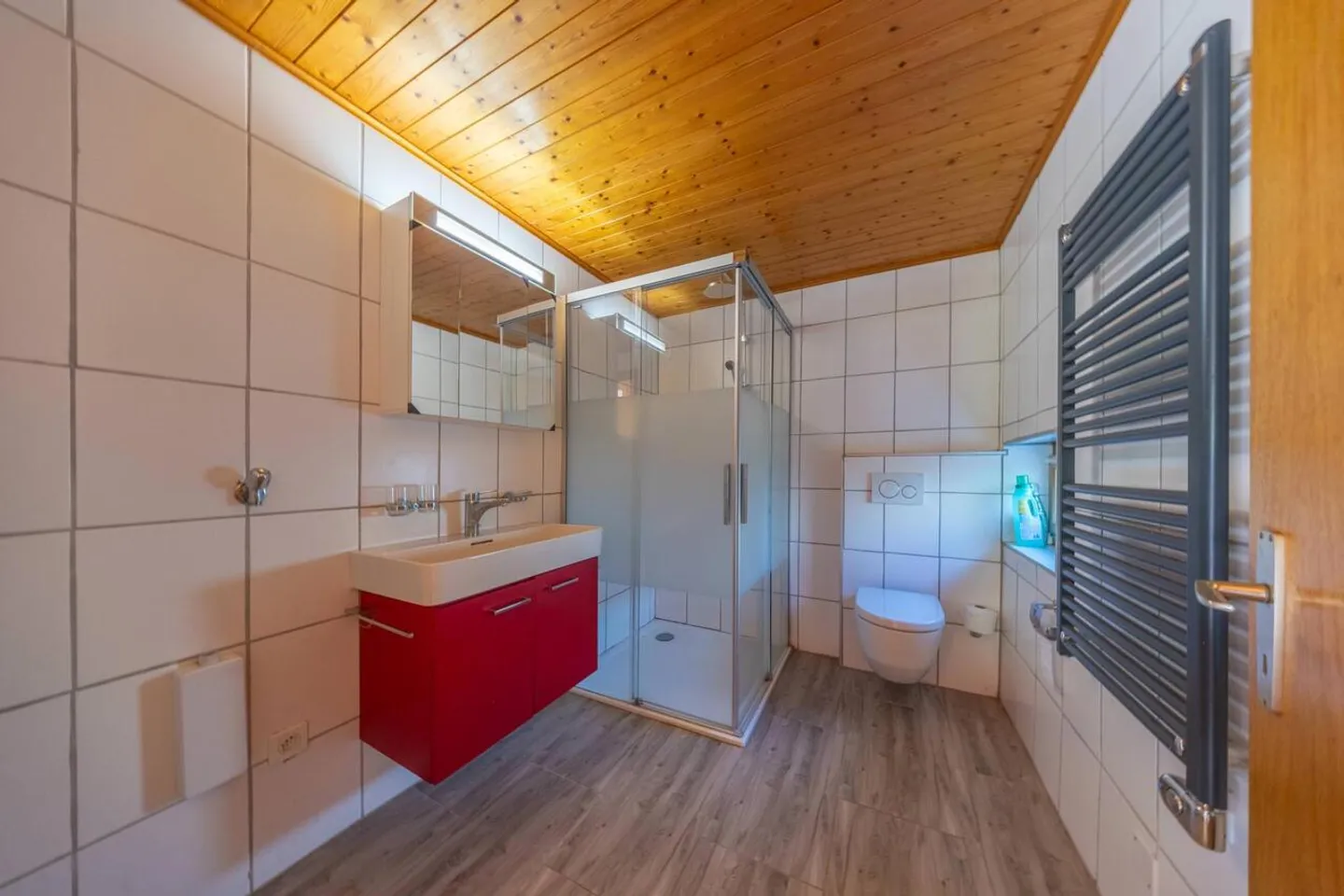 Attractive 3.5-room apartment with a view - Photo 3 of 9