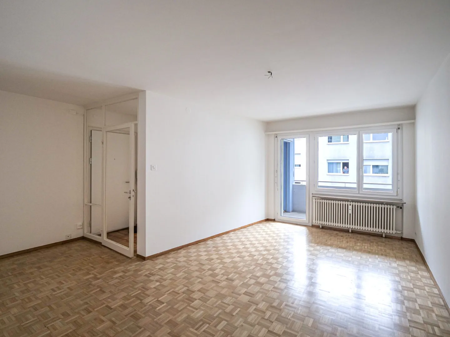 Spacious apartment in a quiet location - Photo 4 of 10