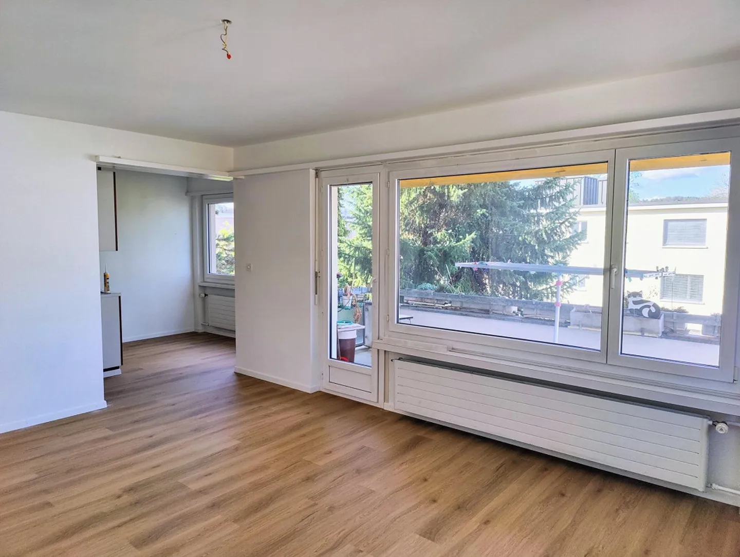 4.5-room apartment with balcony - ideal for small families or couples - Photo 2 of 8