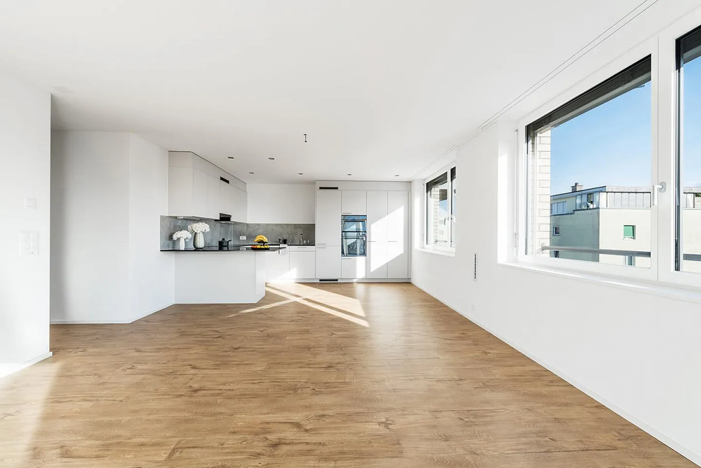 Appartement moderne près de l'accès autoroutier - Photo 2 sur 11