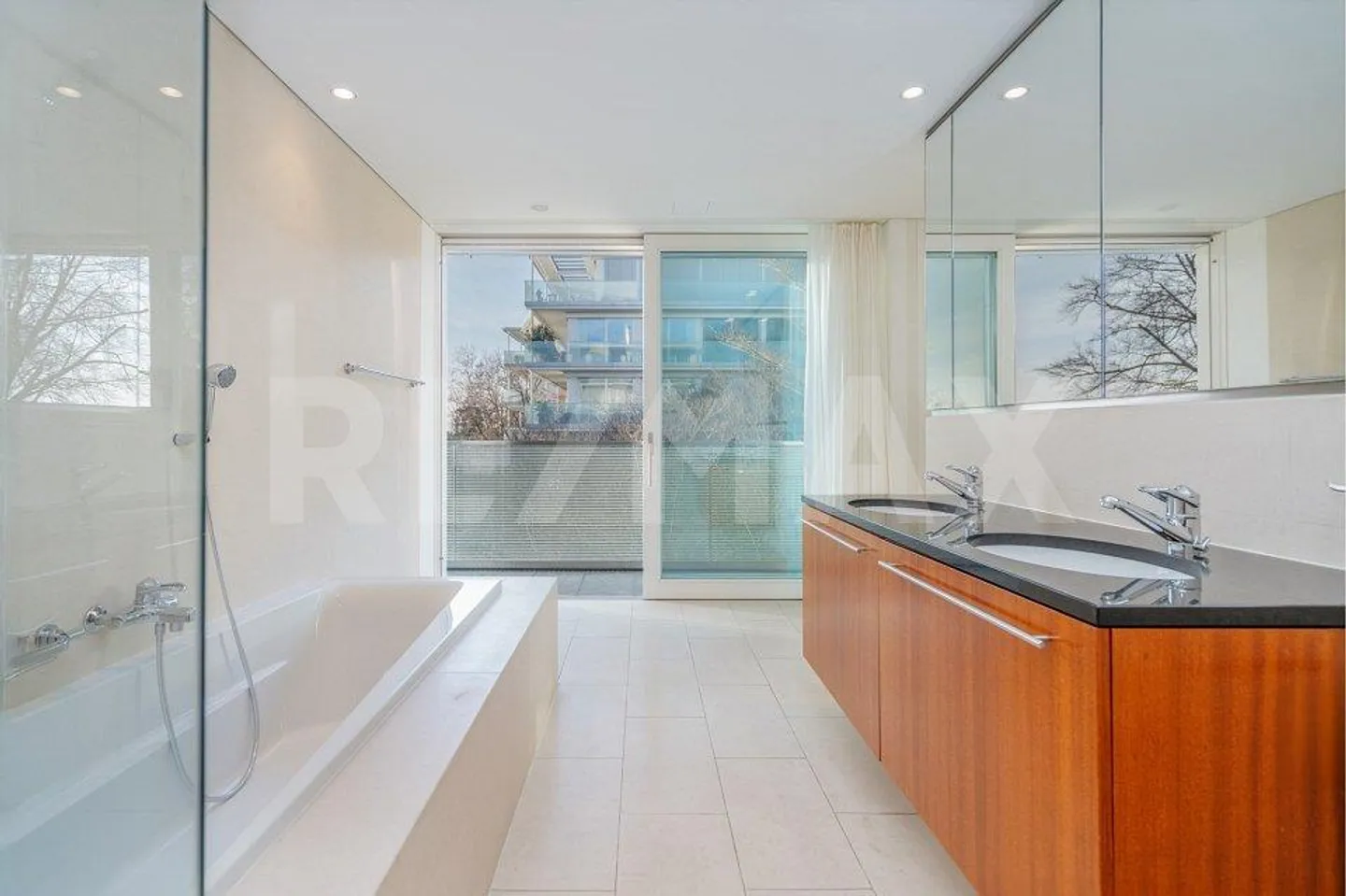 Elegante Wohnung am Zürichberg - Foto 5 von 13