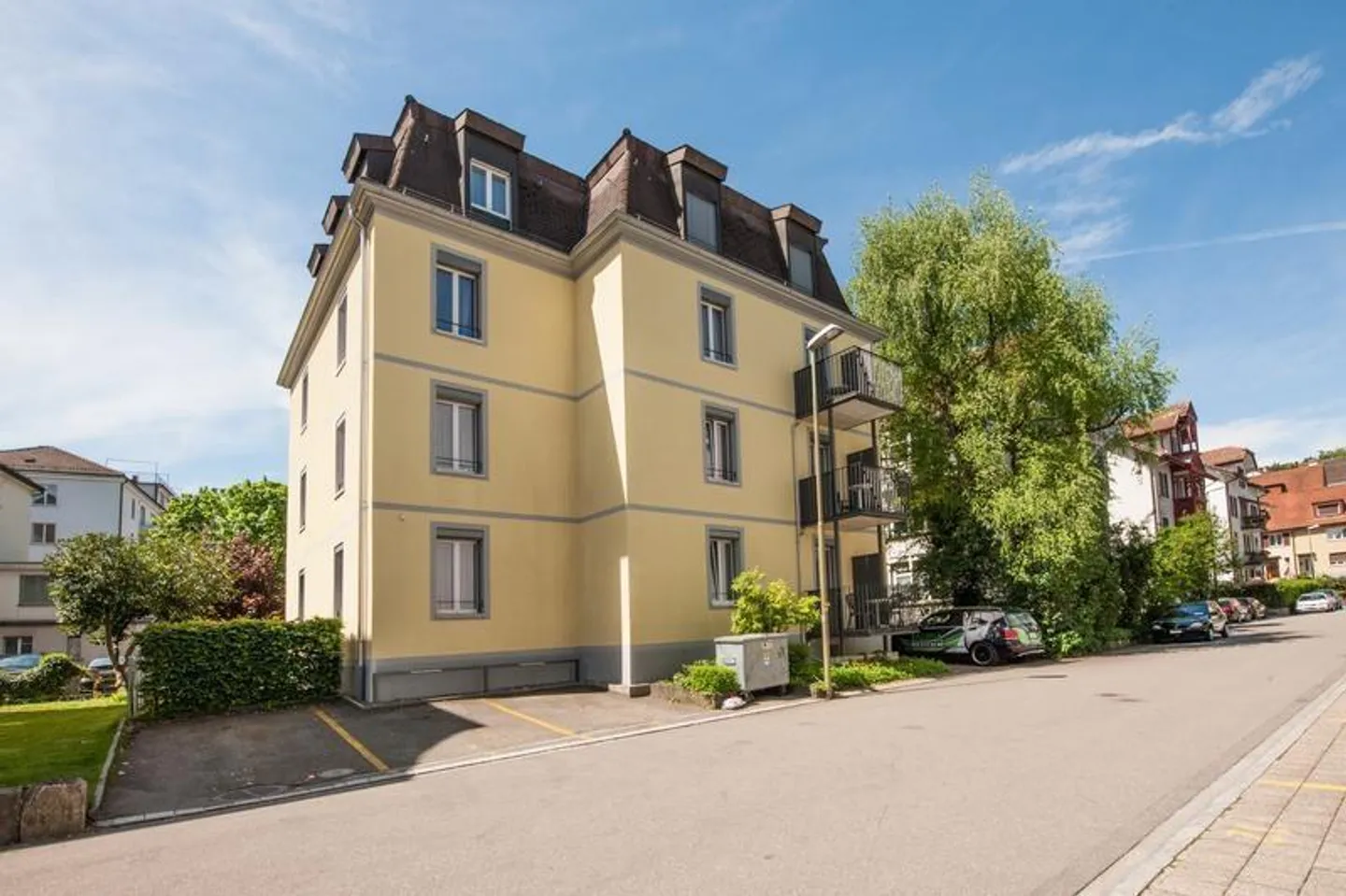 Furnished apartment in the best location! - Photo 1 of 6