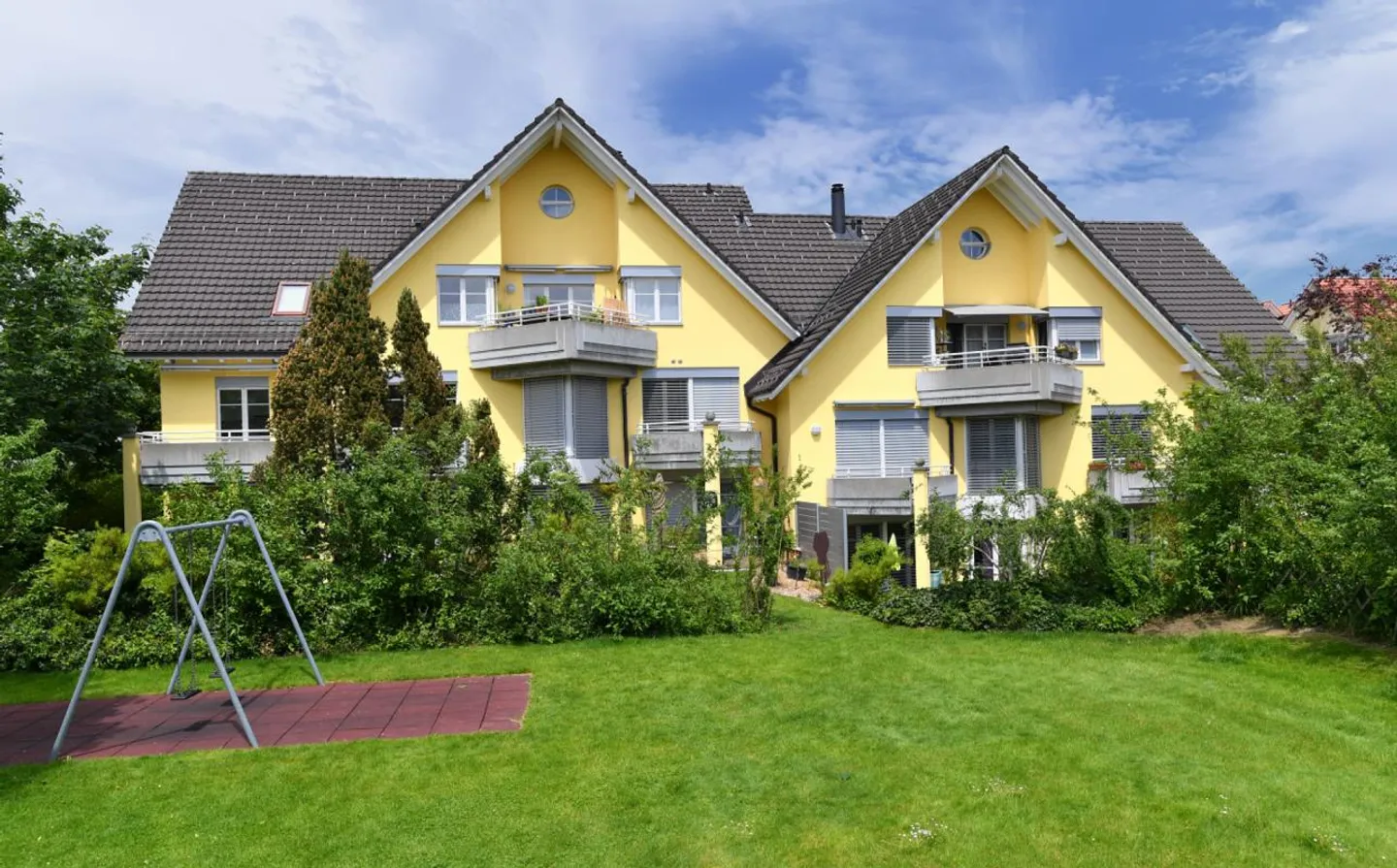 2.5 Zimmer-Wohnung mit Sitzplatz - Foto 1 von 7