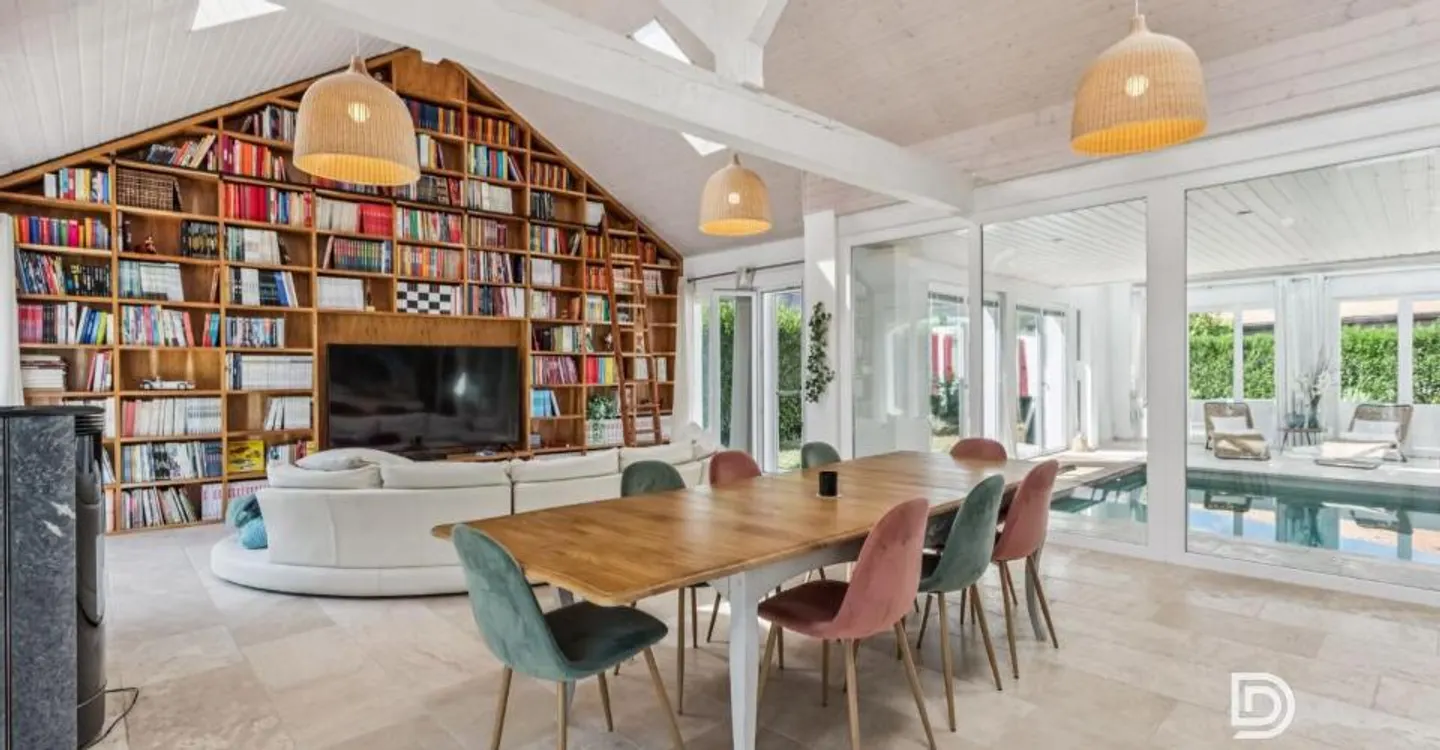 5 minutes from Yverdon: Exceptional village house with wellness space - Photo 1 of 12