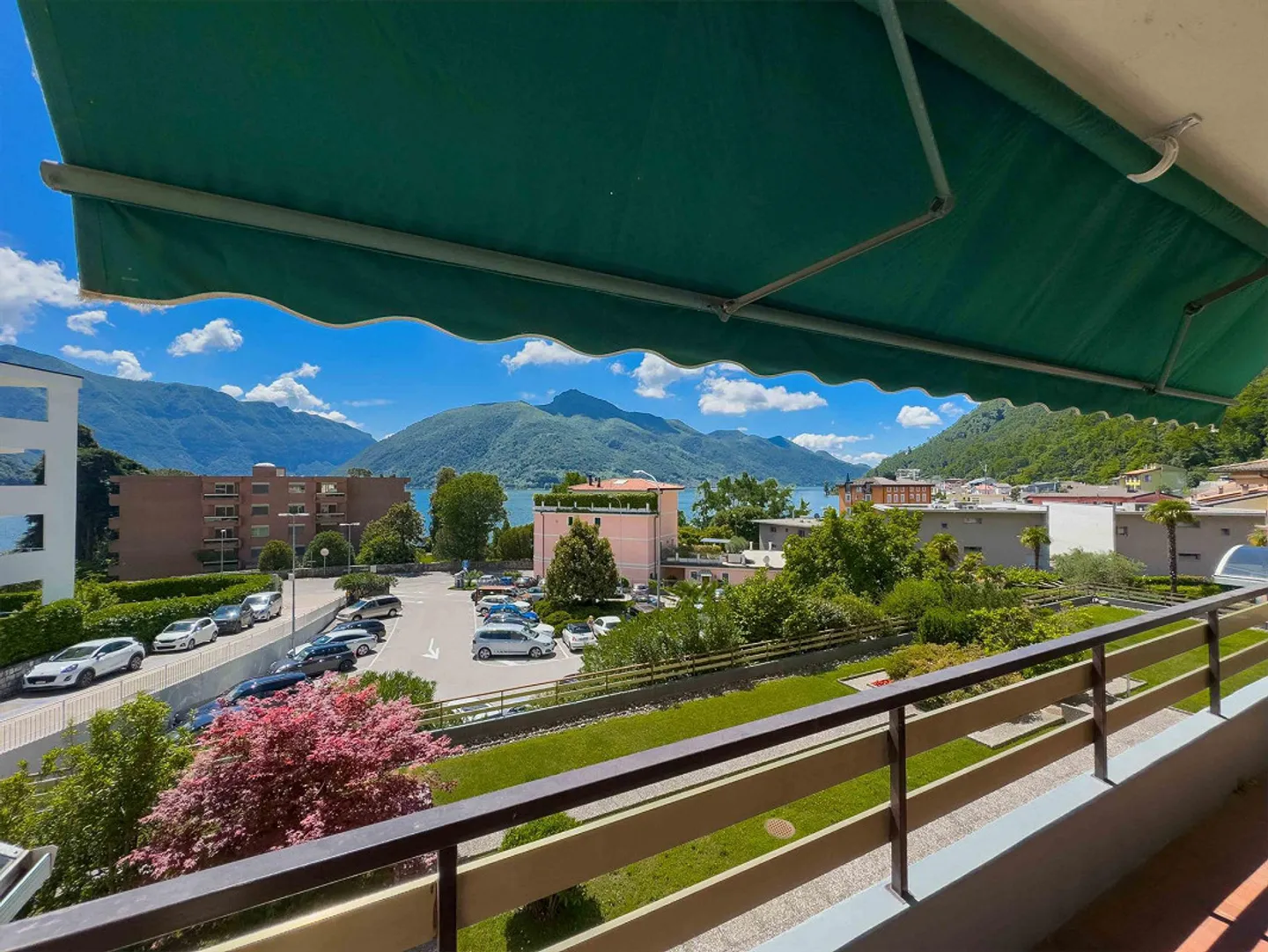 3,5-Zimmer-Wohnung mit teilweisem Seeblick in Melide - Foto 8 von 11