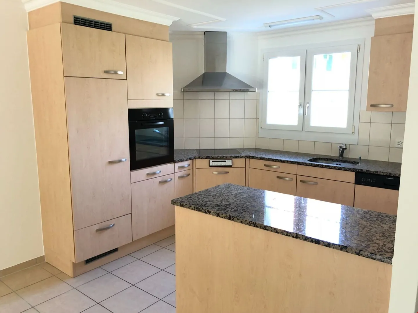 6.5 Stanze REFH con Garage Interrata - Foto 3 di 12