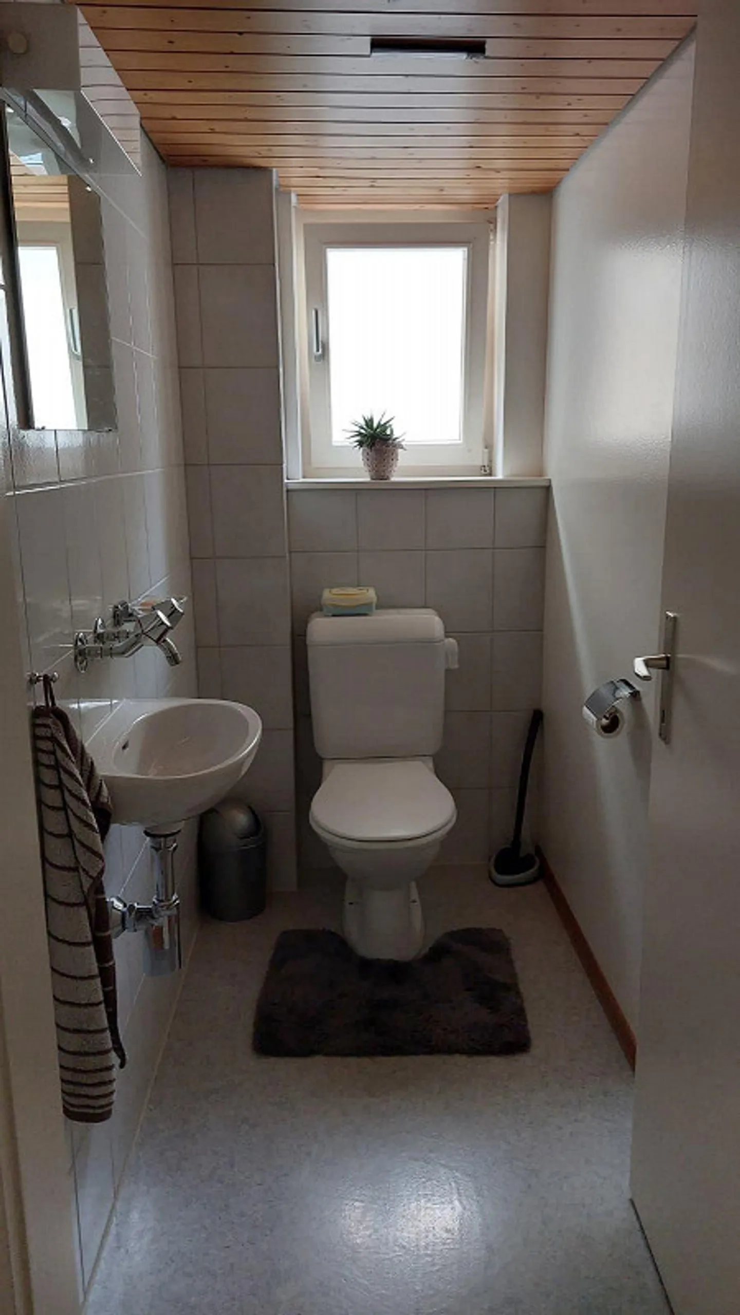 Vivere in fattoria, vicino al lago di Gübsensee - Foto 4 di 10