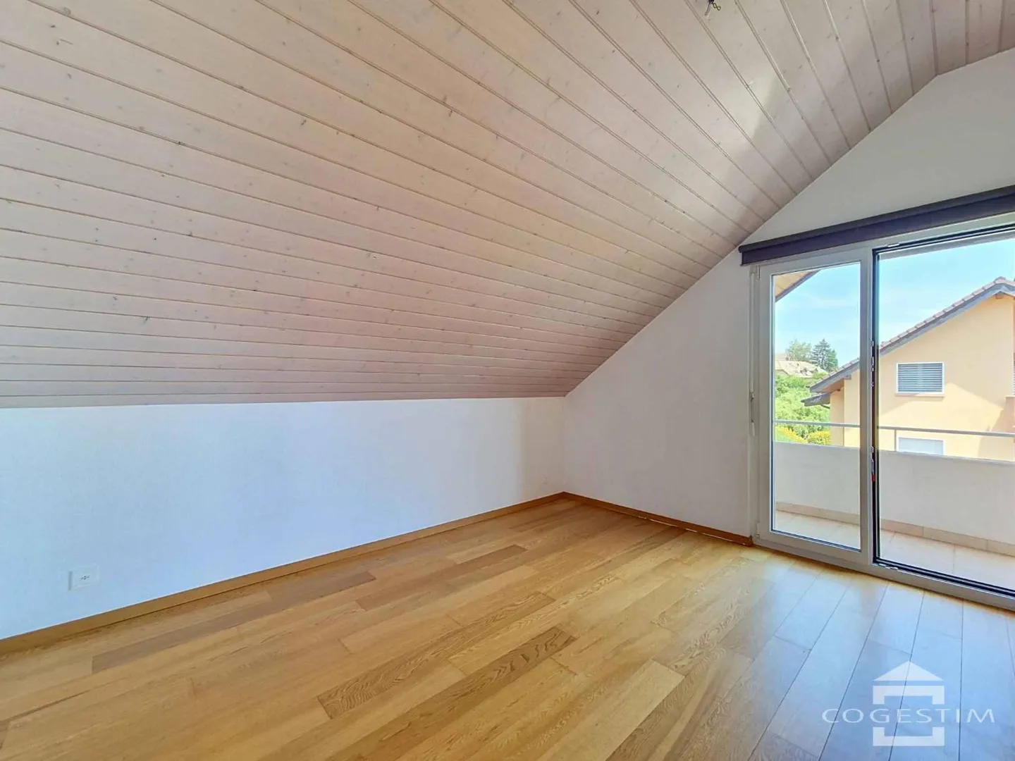 Immediately available: Beautiful 4.5-room apartment in the heart of La Côte - Photo 9 of 13