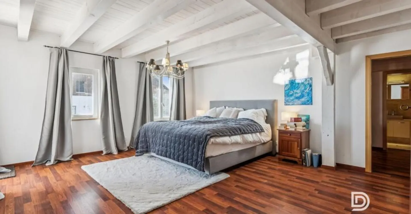 5 minutes from Yverdon: Exceptional village house with wellness space - Photo 10 of 12