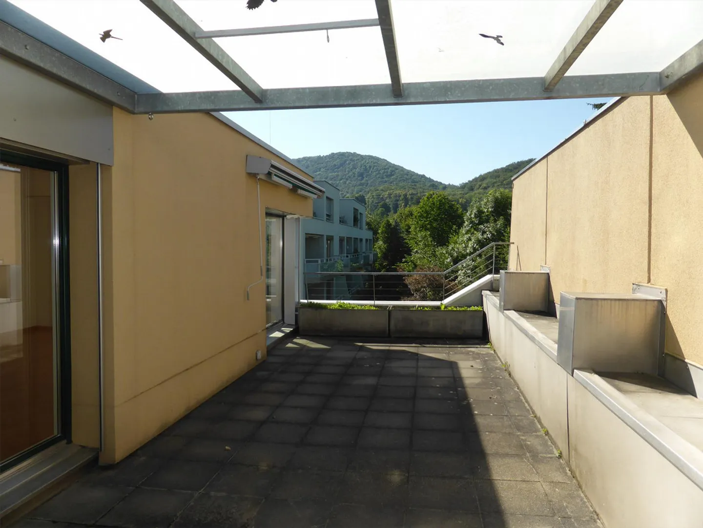 Attikawohnung mit grosser Terrasse - Foto 9 von 11