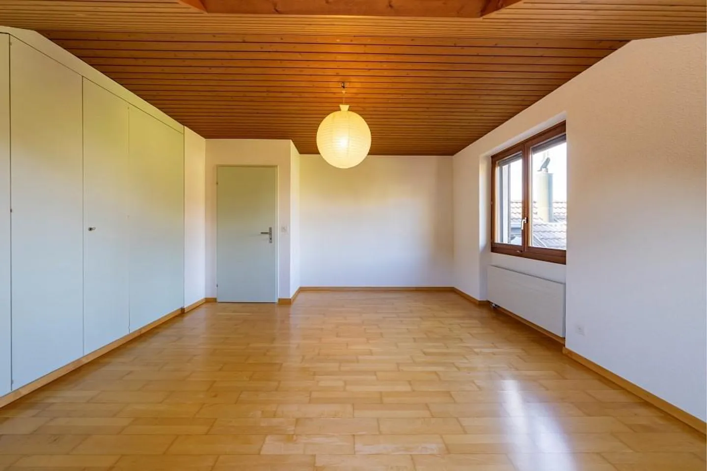 Heimelige und ruhige 3 Zimmer-Wohnung in einem Einfamilienhaus - Photo 6 of 13