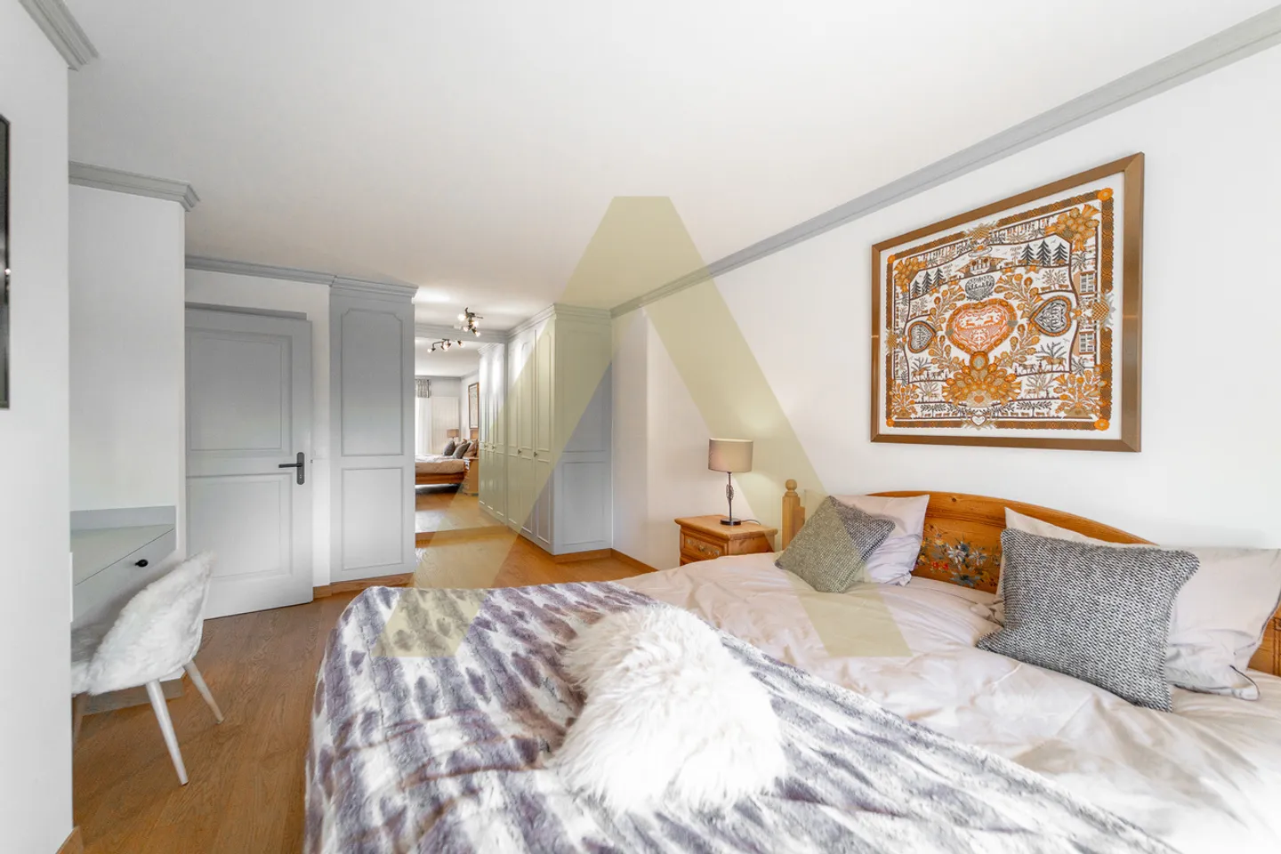 Bell'appartamento vicino al centro della stazione - Foto 5 di 7