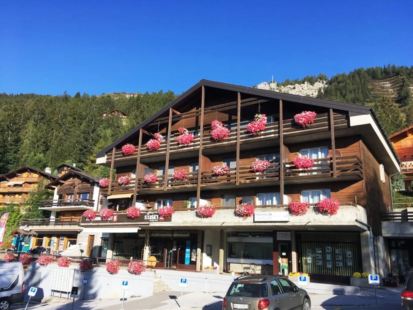 Appartamento 5.5 stanze - Foto 1 di 6