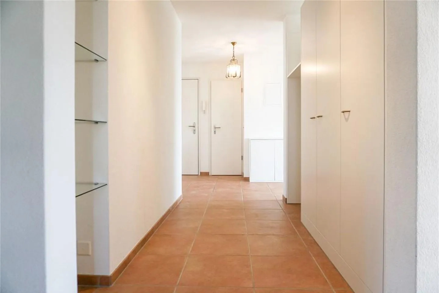 Spacious Garden Apartment on South Slope in Ittigen - Photo 4 of 13