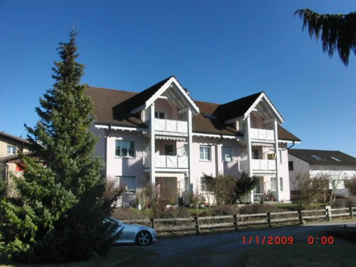 Geräumige Wohnung mit atemberaubendem Blick - Foto 1 von 19