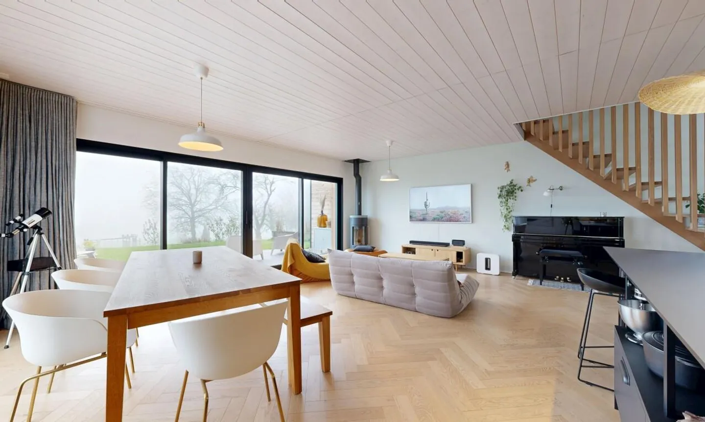 Prächtige Villa mit Seeblick - Foto 2 von 11