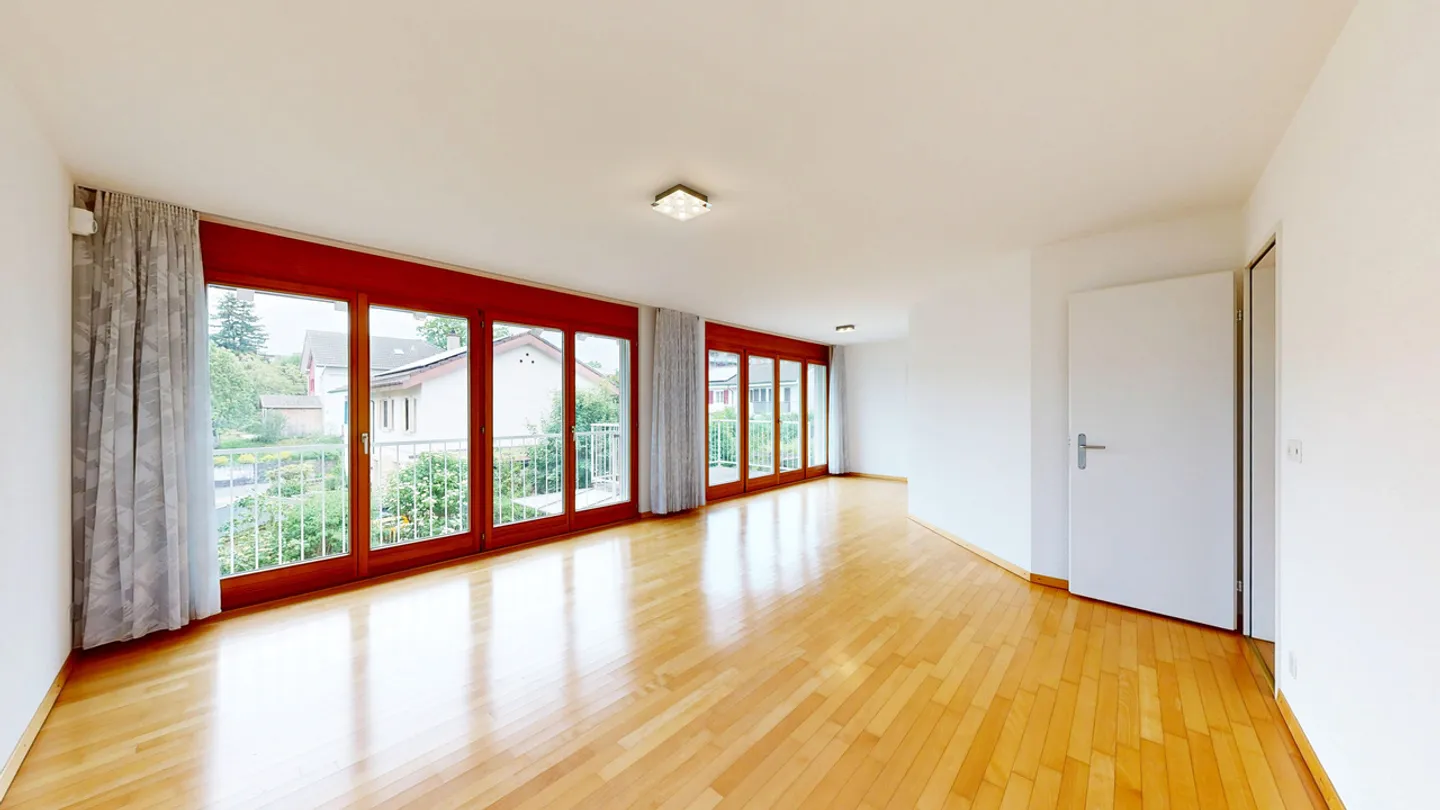 Casa Familiare Elegante a Münchenstein - Foto 8 di 19