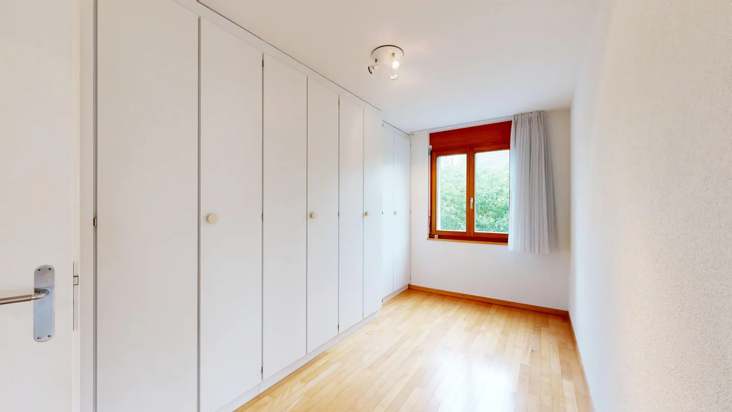 Casa Familiare Elegante a Münchenstein - Foto 11 di 19