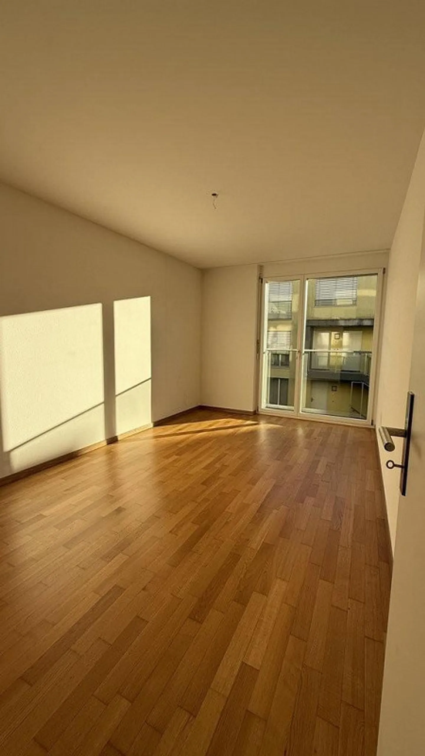 Quiet and central residential location in Oberengstringen - Photo 6 of 10