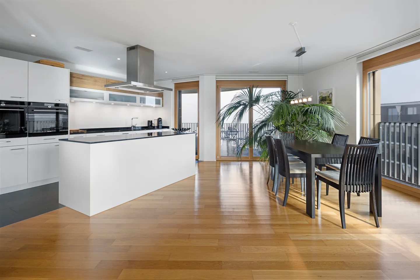 Wohntraum mit zwei Terrassen und traumhafter Seesicht - Foto 5 von 12